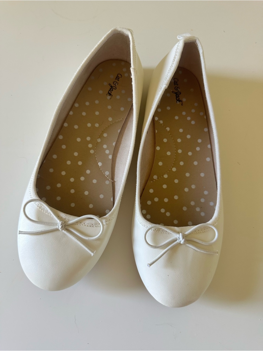 Cat & Jack Girls 3 White Ballet Flats